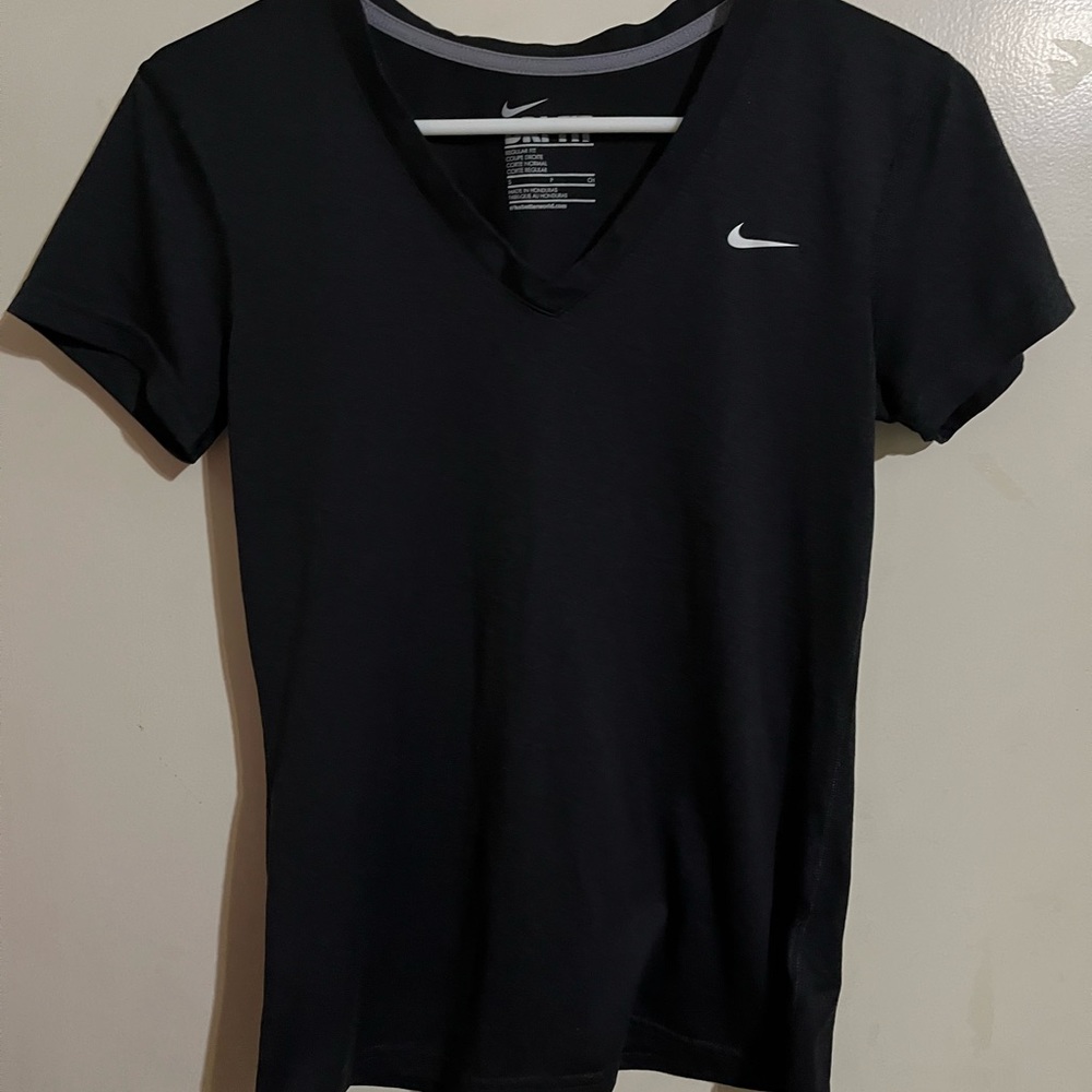 Nike tee